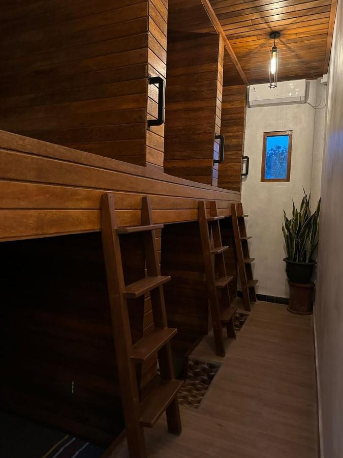Penida Hills Hostel Batununggul Eksteriør bilde